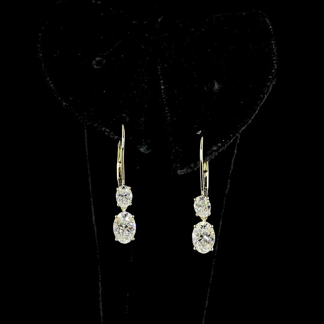 1.44 Cts 14k Yellow Gold Oval Shape Hanging Earring - Image 3