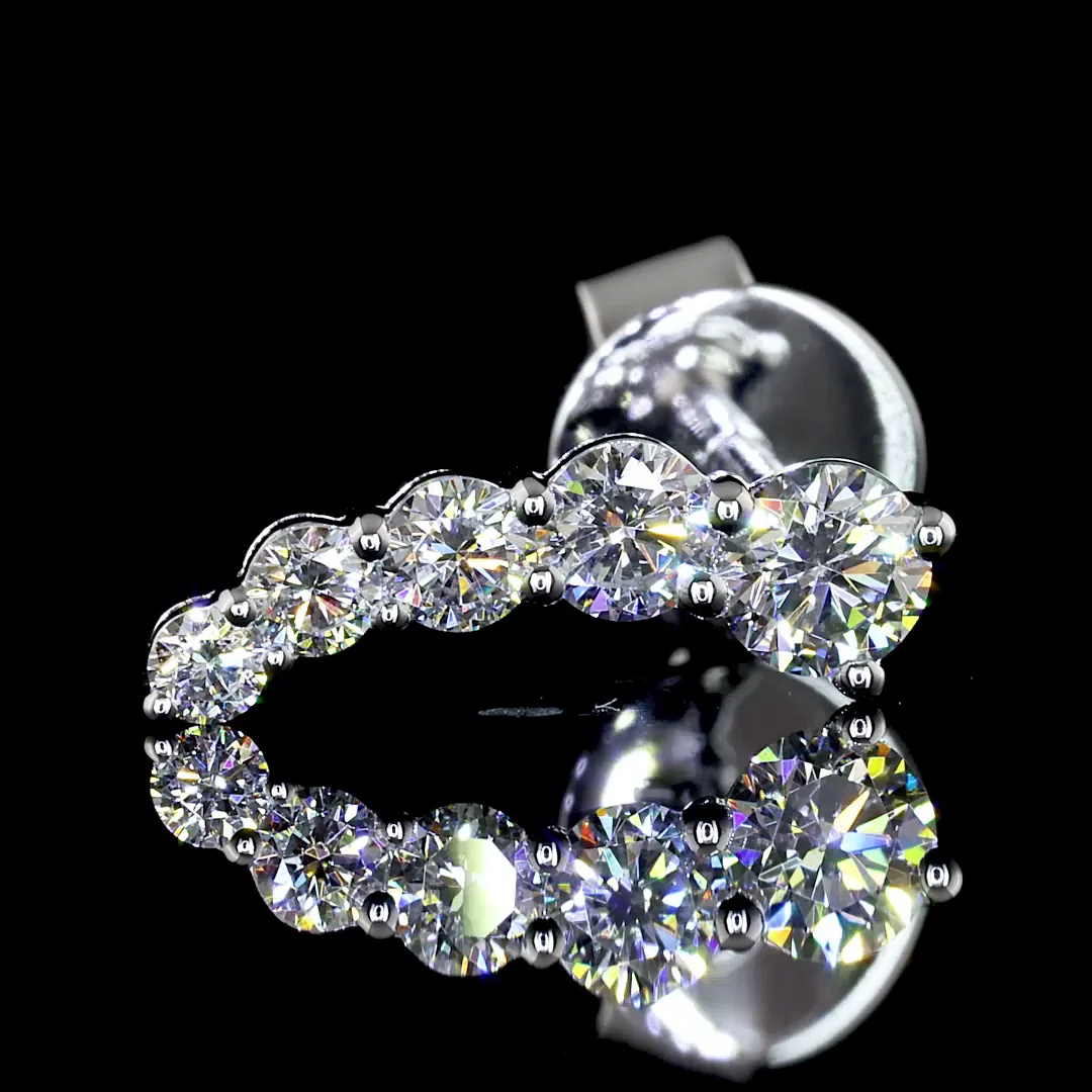 0.53 Cts 14k White Gold Round Shape Crawler Earring - Image 2