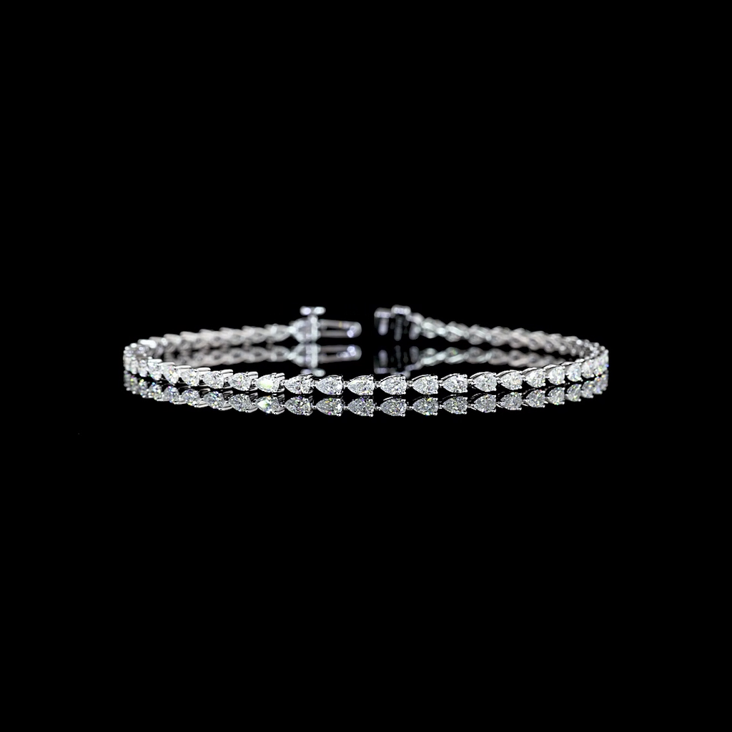 2.62 Cts 14k White Gold Pear Shape Tennis Bracelet - Video