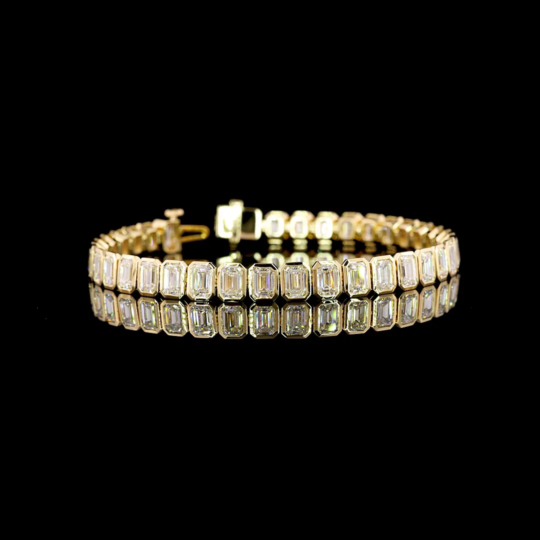 14.54 Cts 14k Yellow Gold Emerald Shape Tennis Bracelet - Video