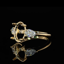 0.71 Cts 18k Yellow Gold Shape 3 Stones Ring - Image 2