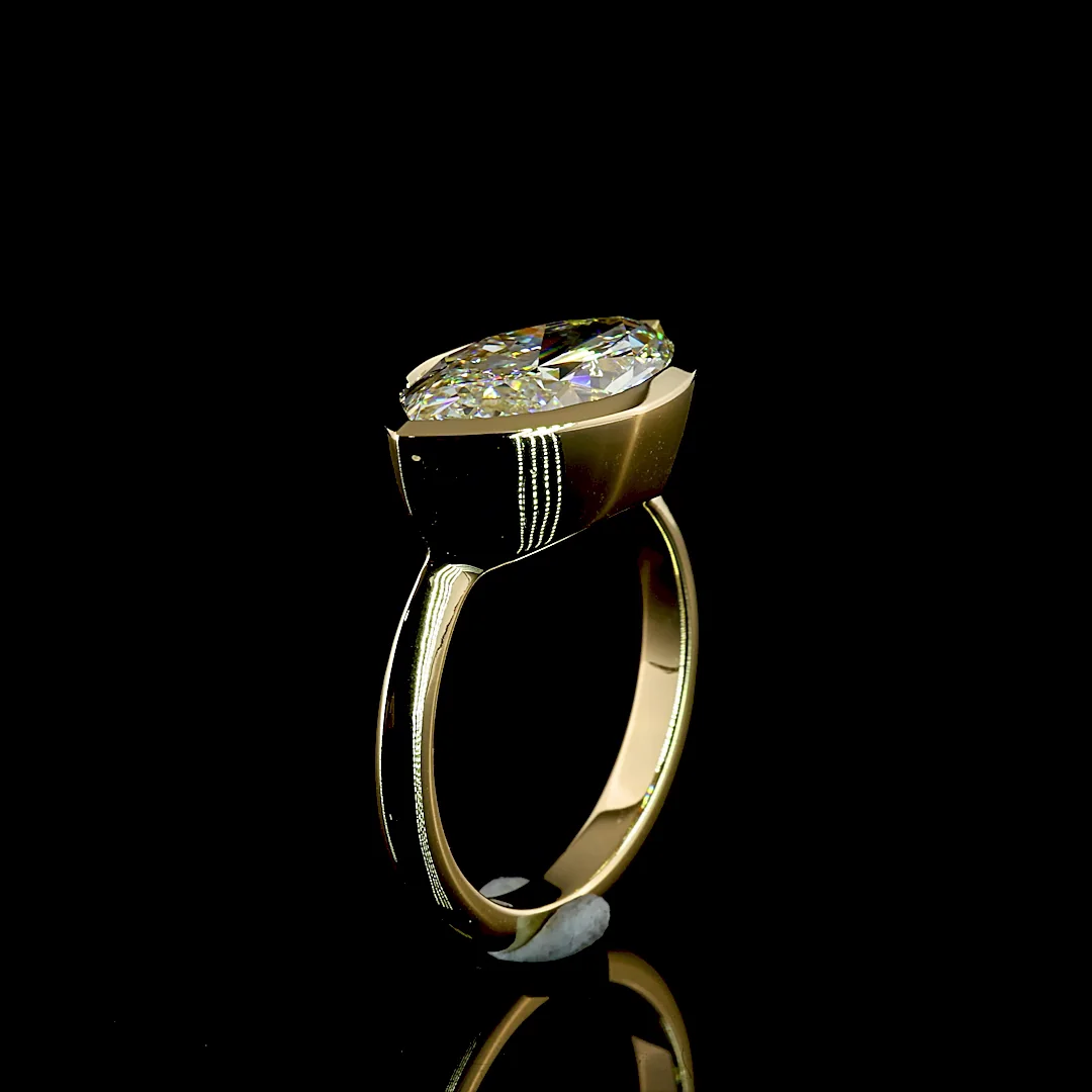 4.16 Cts 14k Yellow Gold Marquise Shape Solitaire Ring - Image 4