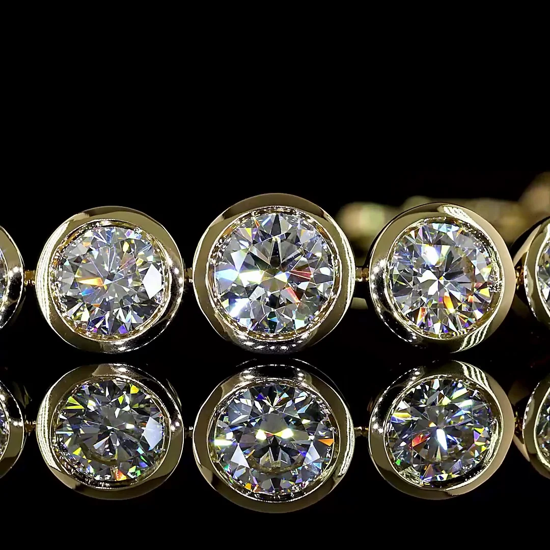 6.31 Cts 14k White Gold Round Shape Riviera Bracelet - Image 2