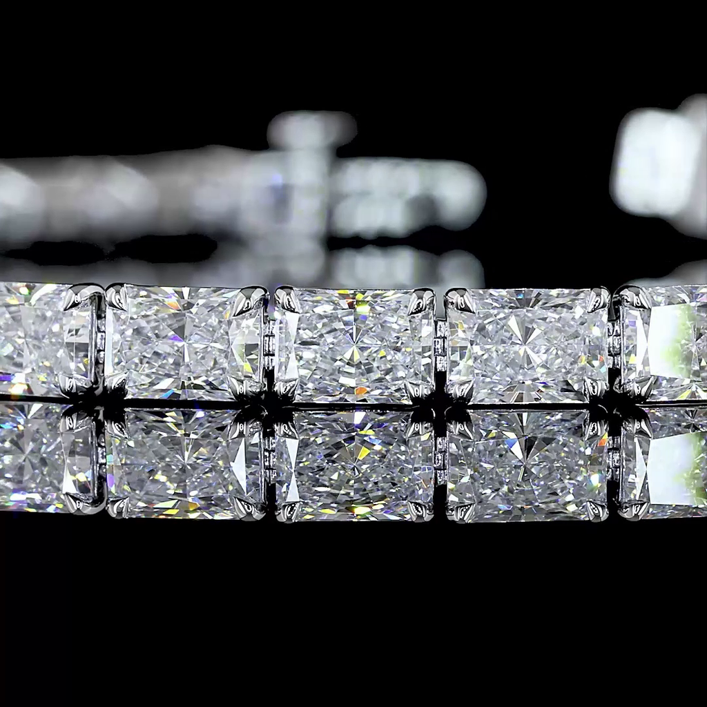 11.77 Cts 14k White Gold Radiant Shape Tennis Bracelet - Image 2