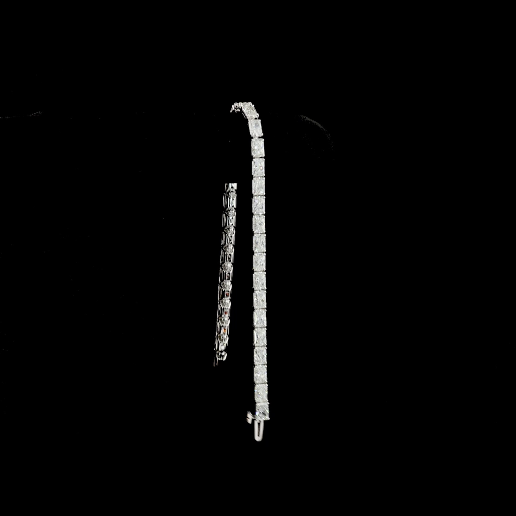 11.77 Cts 14k White Gold Radiant Shape Tennis Bracelet - Image 3