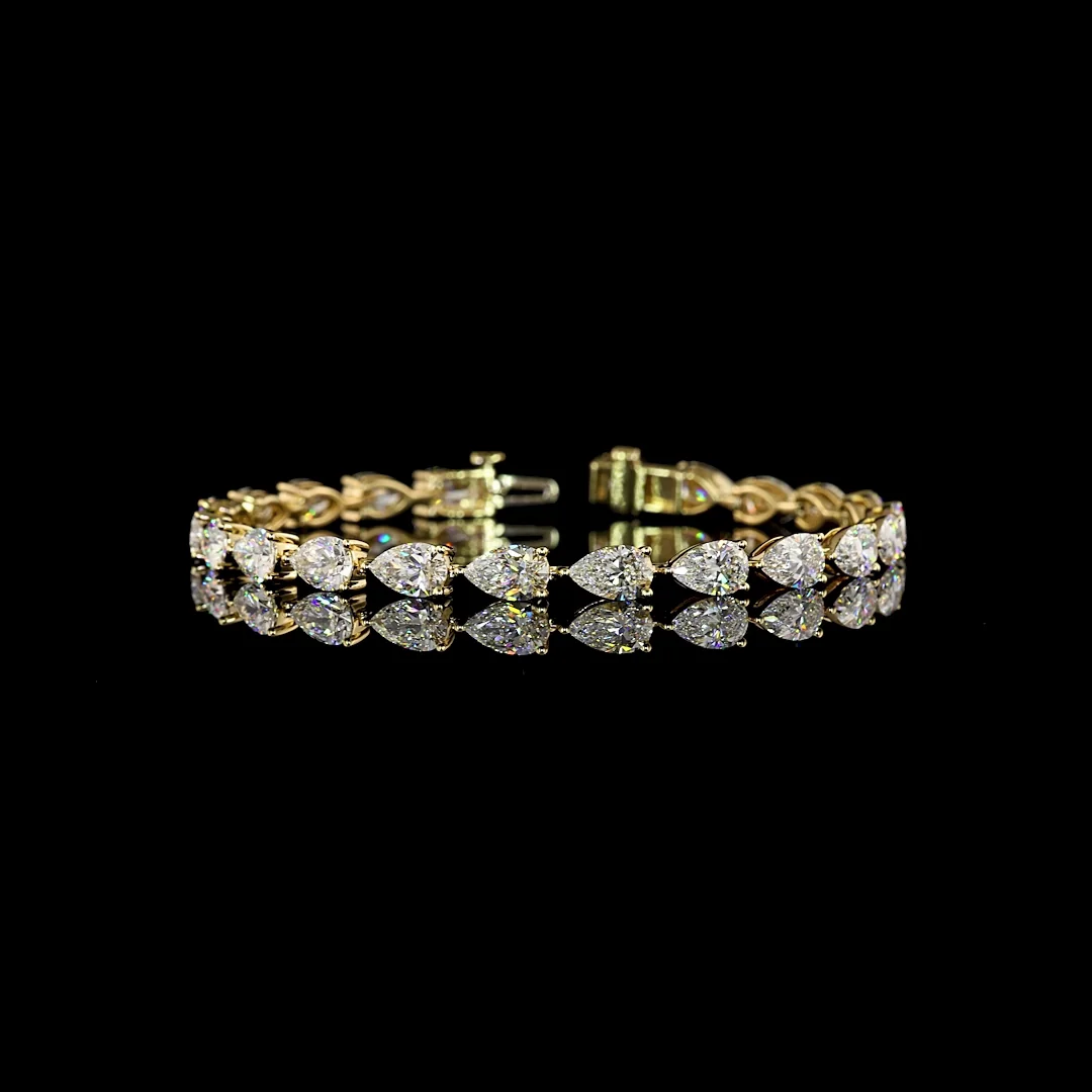 12.04 Cts 14k Yellow Gold Pear Shape Tennis Bracelet - Video