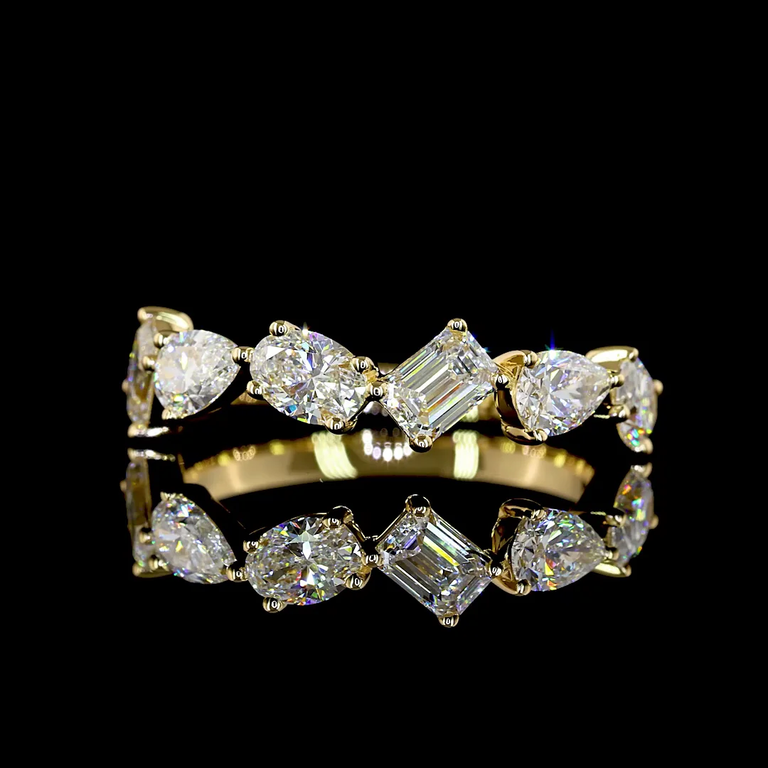 1.17 Cts 18k Yellow Gold Emerald Shape Half Eternity Eternity Band - Video