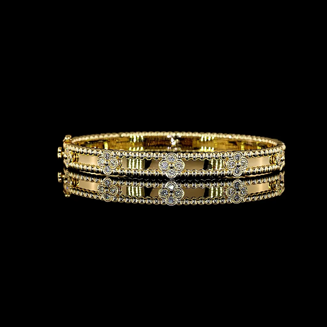 1.12 Cts 18k Yellow Gold Round Shape Bangles Bracelet - Video