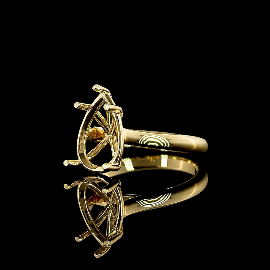 0 Cts 18k Yellow Gold Oval Shape Solitaire Ring - Image 2