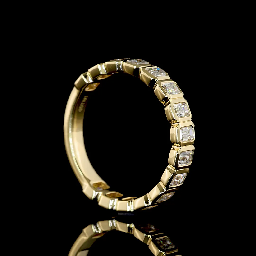 1.39 Cts 14k Yellow Gold Emerald Shape Half Eternity Eternity Band - Image 2
