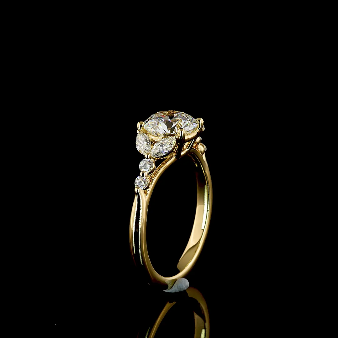 1.88 Cts 18k Yellow Gold Mix Shape Special Ring - Image 4