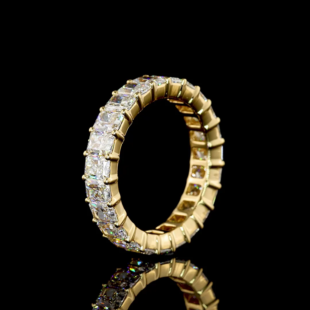3.74 Cts 18k Yellow Gold Radiant Shape Eternity Band Eternity Band - Image 4