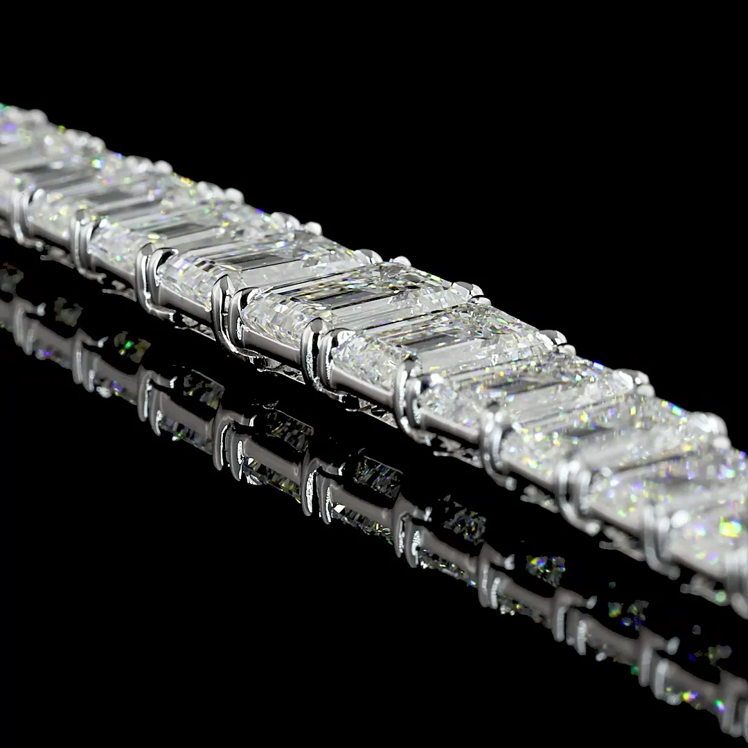 47.16 Cts 14k White Gold Emerald Shape Riviera Necklace - Image 4