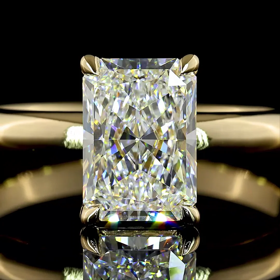 1.54 Cts 14k Yellow Gold Radiant Shape Solitaire Ring - Image 3