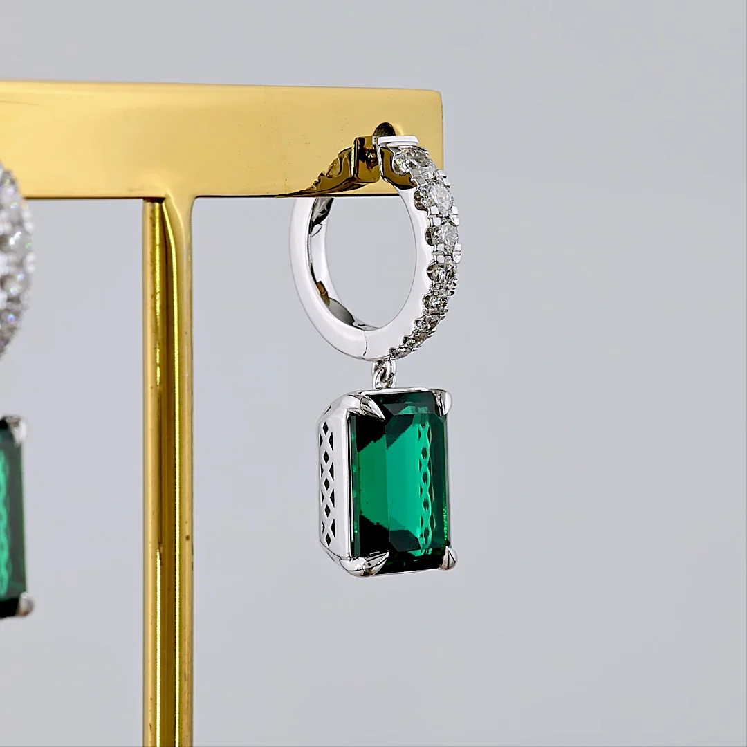 0.53 Cts 14k White Gold Emerald Shape Hanging Earring - Image 4