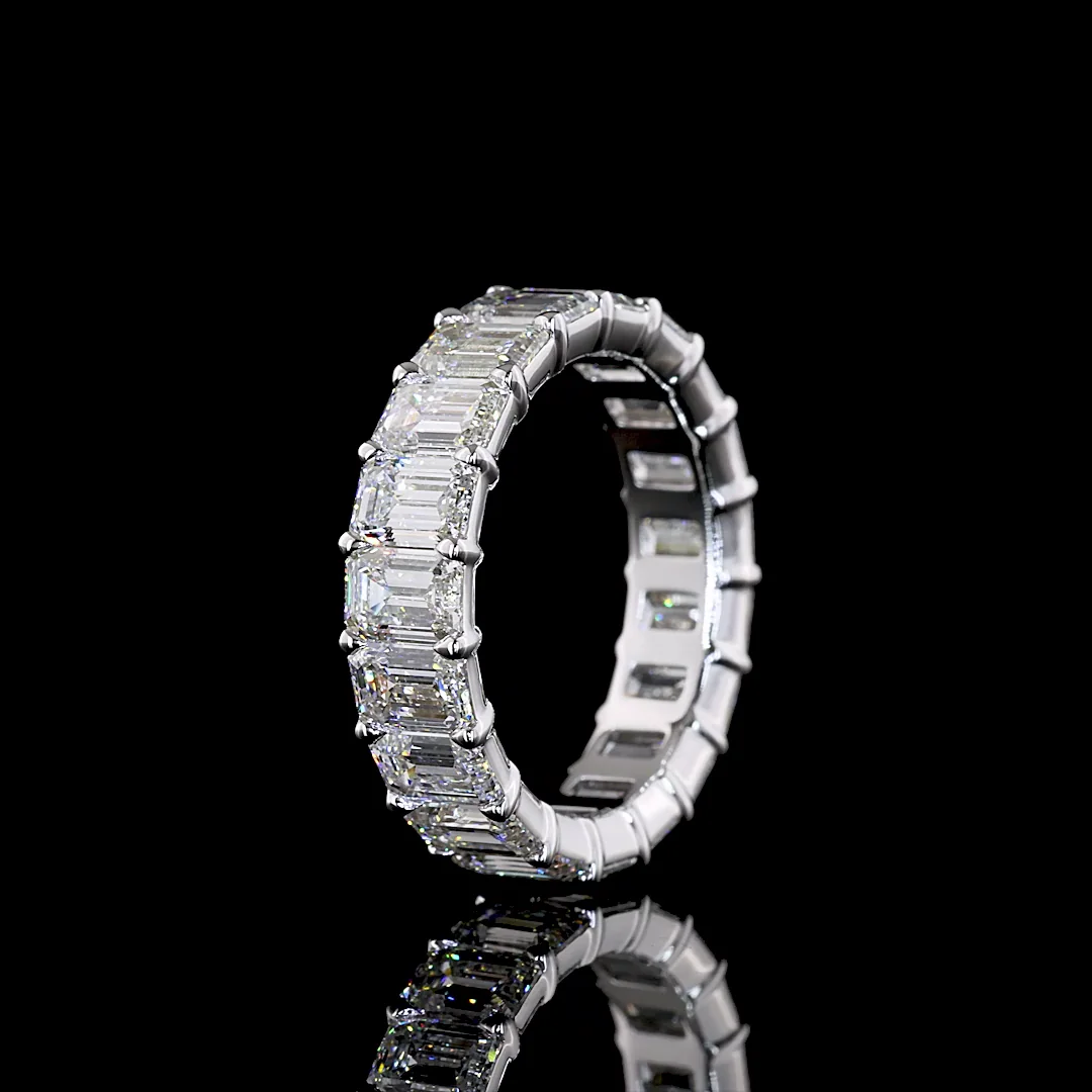 5.27 Cts 18k White Gold Emerald Shape Eternity Band Eternity Band - Image 4