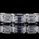 1.13 Cts Platinum Emerald Shape 3/4 Band Ring - Image 3