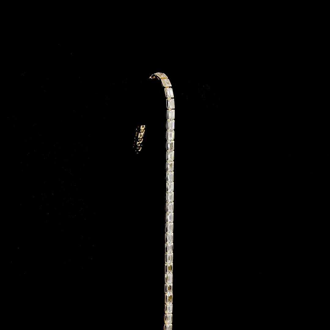 8.58 Cts 14k Yellow Gold Emerald Shape Tennis Bracelet - Image 3