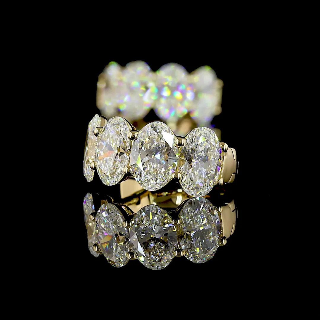 5.08 Cts 14k Yellow Gold Oval Shape Huggies Earring - Image 2