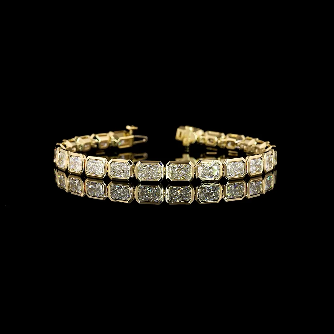 14.93 Cts 14k Yellow Gold Radiant Shape Tennis Bracelet - Video