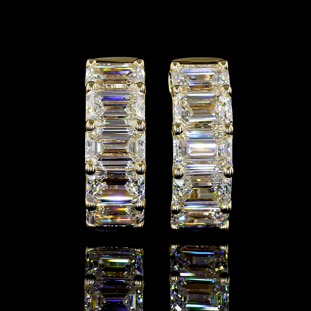 3.26 Cts 14k Yellow Gold Emerald Shape Huggies Earring - Video