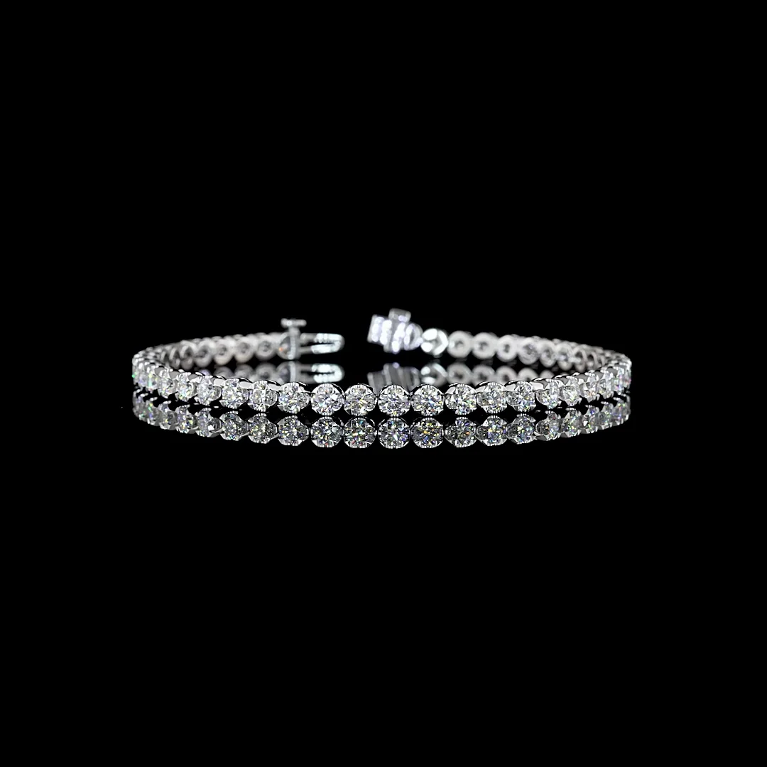 4.94 Cts 14k White Gold Round Shape Tennis Bracelet - Video