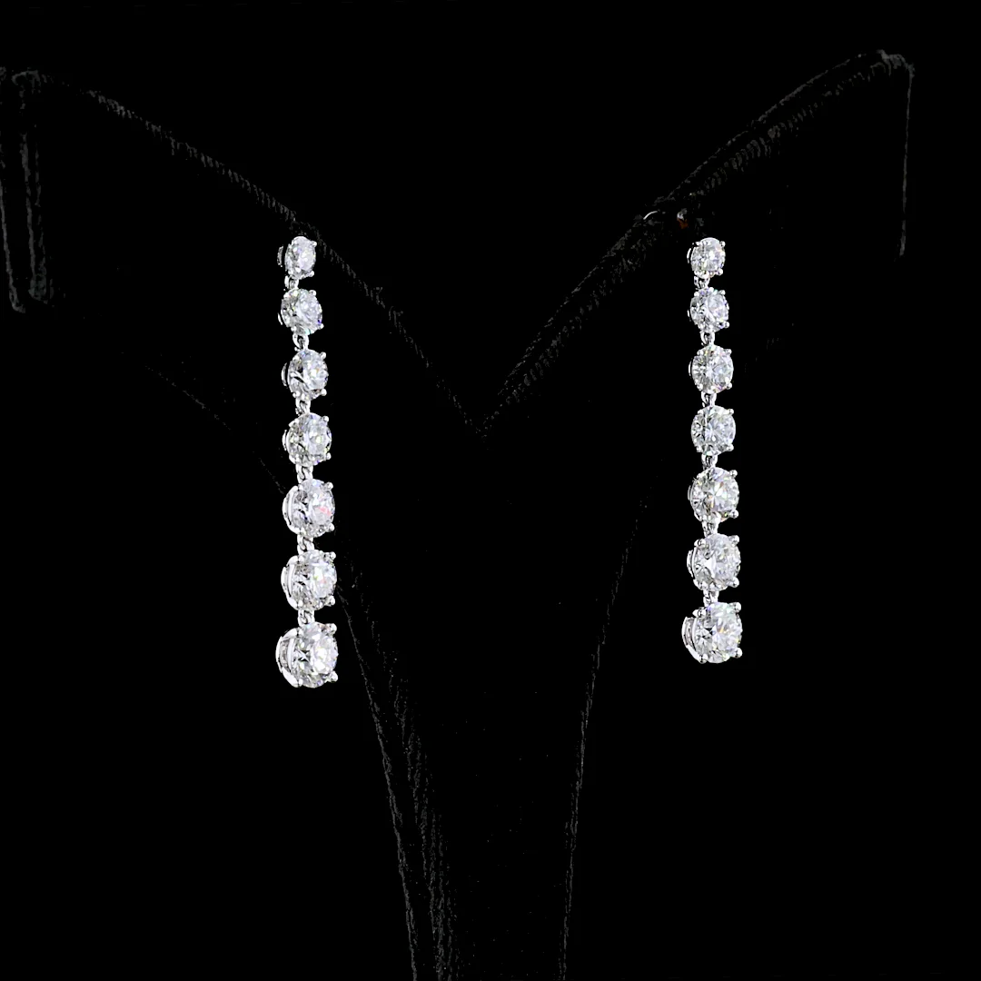 4.25 Cts 14k White Gold Round Shape Hanging Earring - Image 2