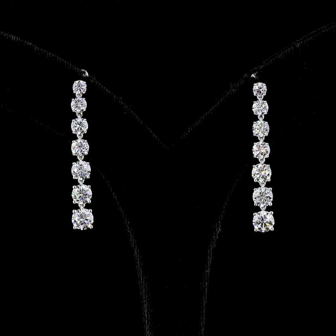 4.25 Cts 14k White Gold Round Shape Hanging Earring - Video