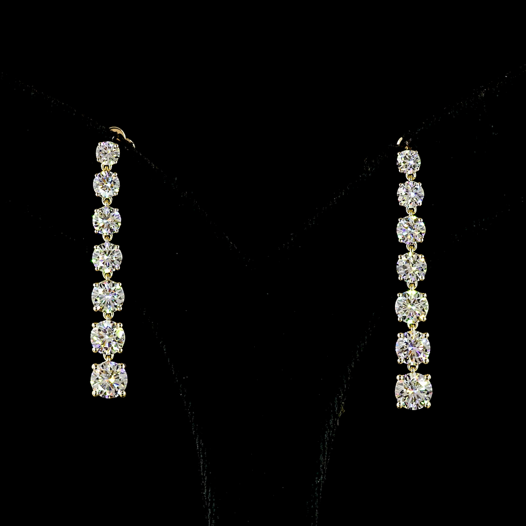 4.17 Cts 14k Yellow Gold Round Shape Hanging Earring - Video