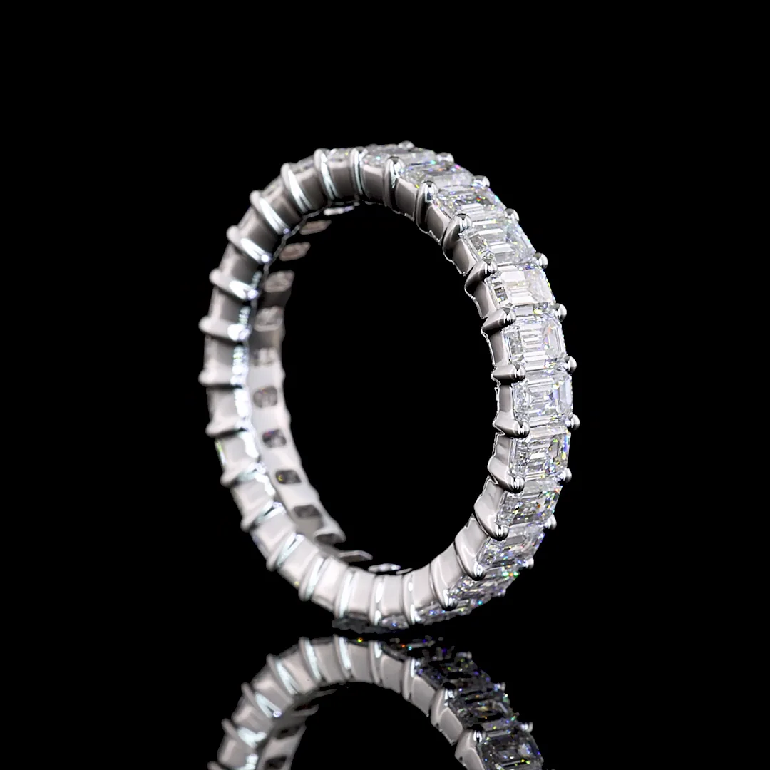 3.09 Cts 18k White Gold Emerald Shape Eternity Band Eternity Band - Image 2