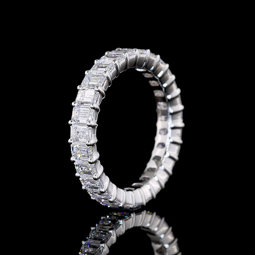 3.09 Cts 18k White Gold Emerald Shape Eternity Band Eternity Band - Image 4