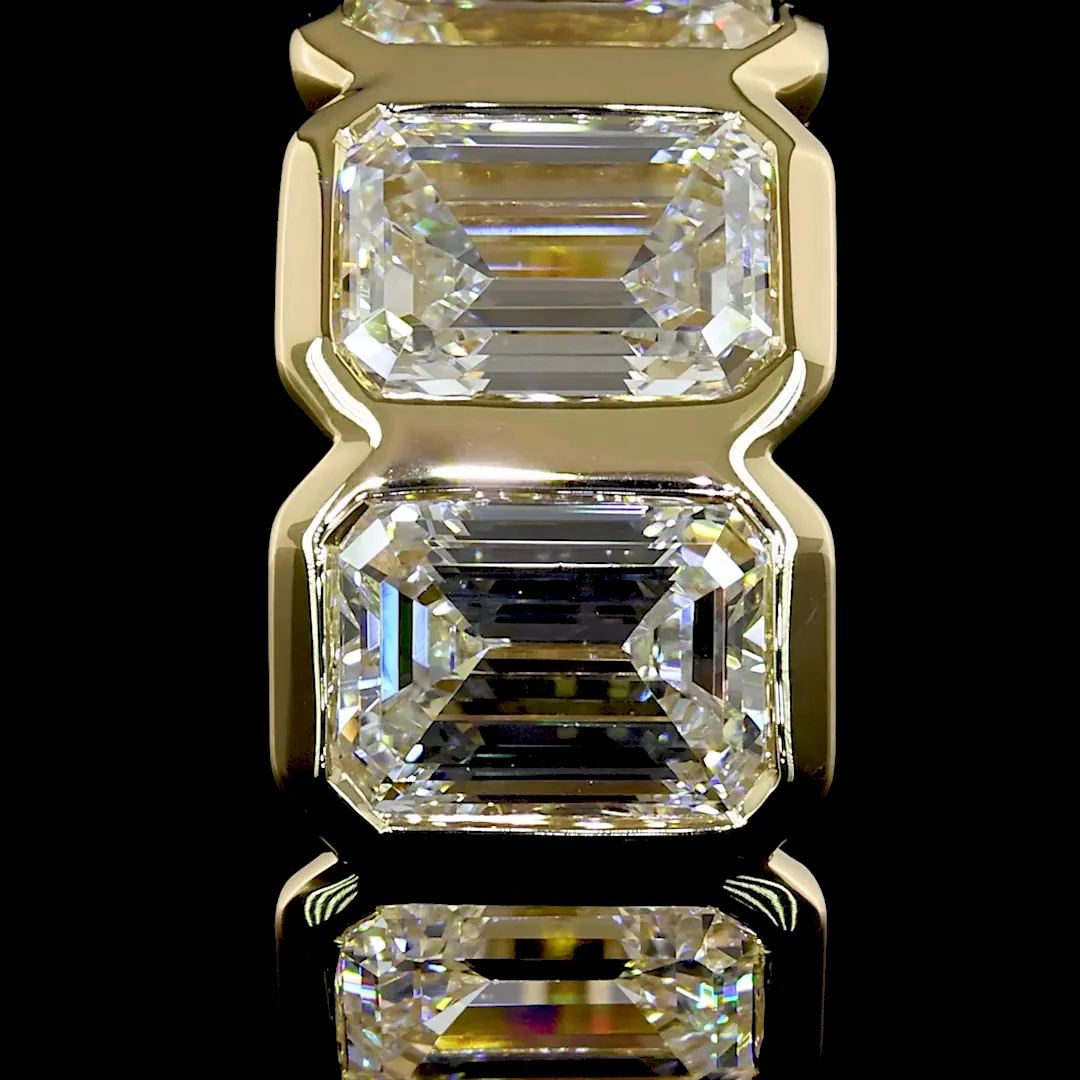 3.33 Cts 14k Yellow Gold Emerald Shape Huggies Earring - Image 3