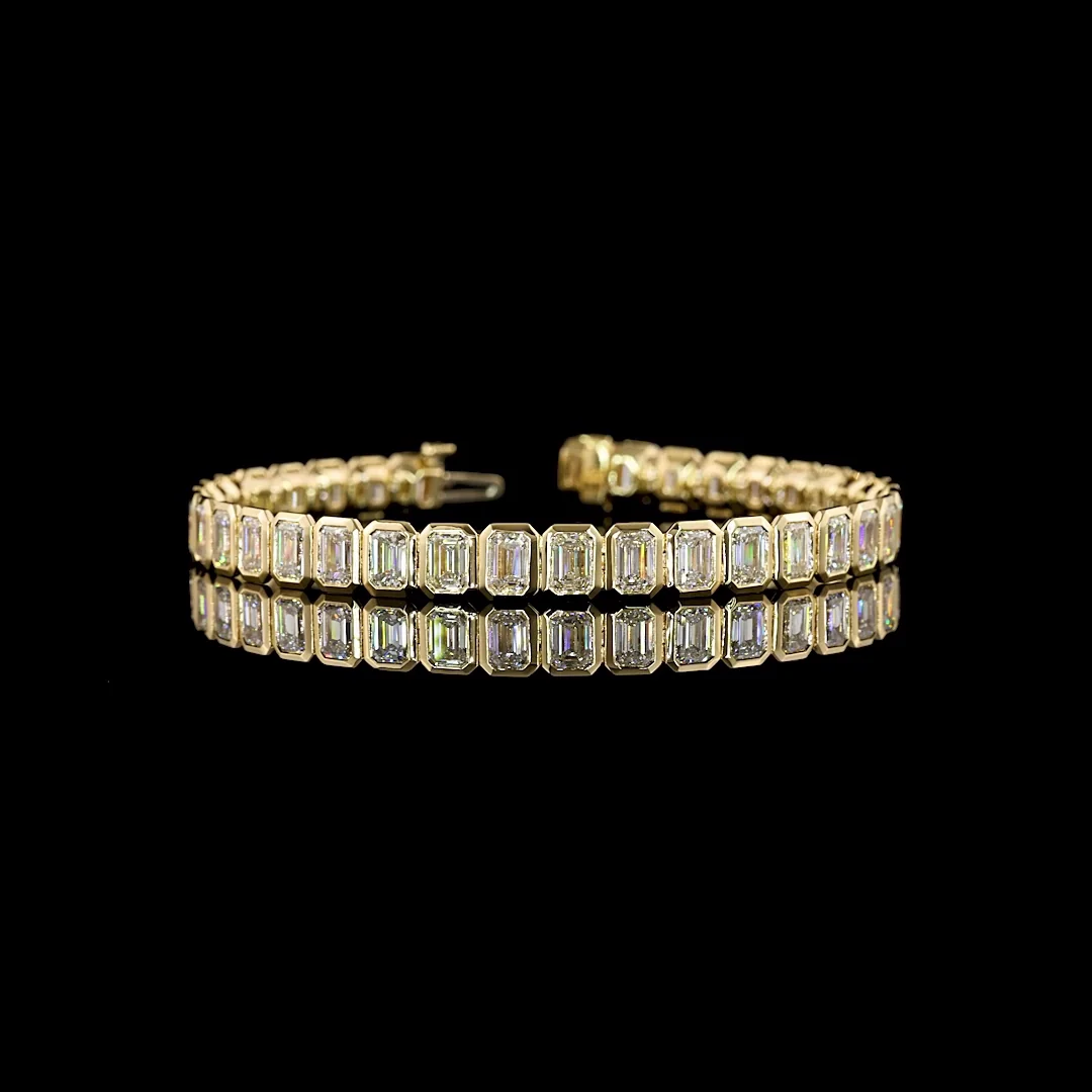 12.79 Cts 14k Yellow Gold Emerald Shape Tennis Bracelet - Video