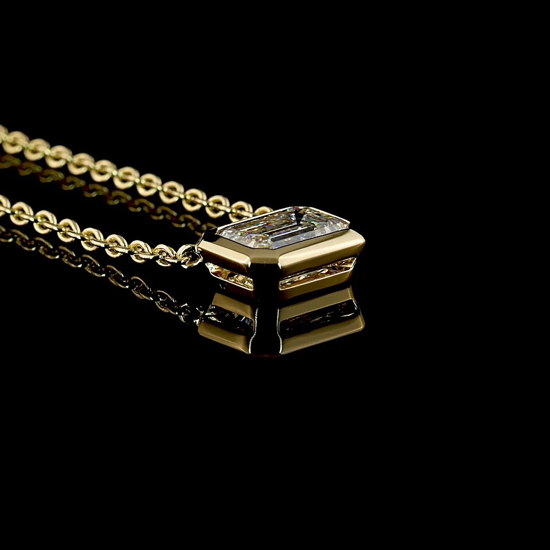 1.76 Cts 14k Yellow Gold Emerald Shape Solitaire Pendant - Image 2