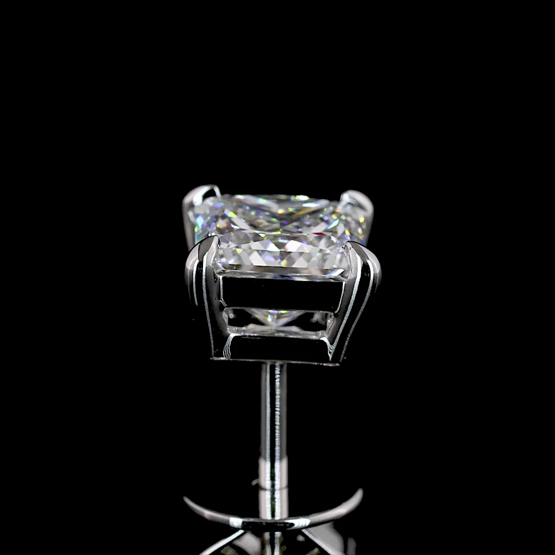 1.53 Cts 18k White Gold Princess Shape Studs Earring - Image 2