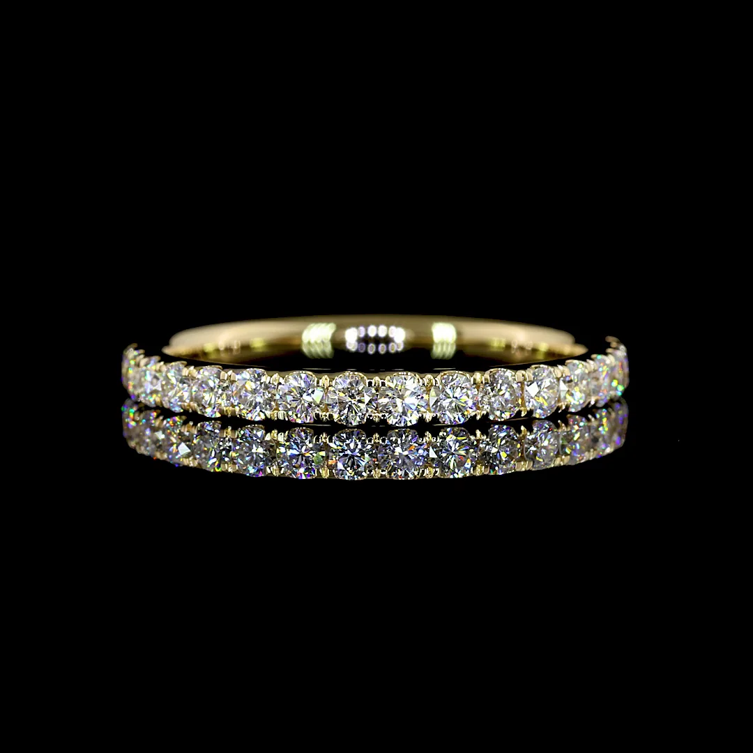 0.54 Cts 14k Yellow Gold Round Shape Half Eternity Eternity Band - Video