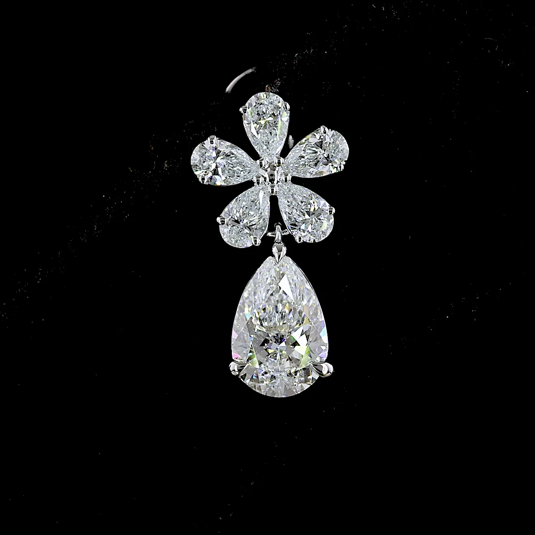 1.92 Cts 14k White Gold Pear Shape Hanging Earring - Image 3