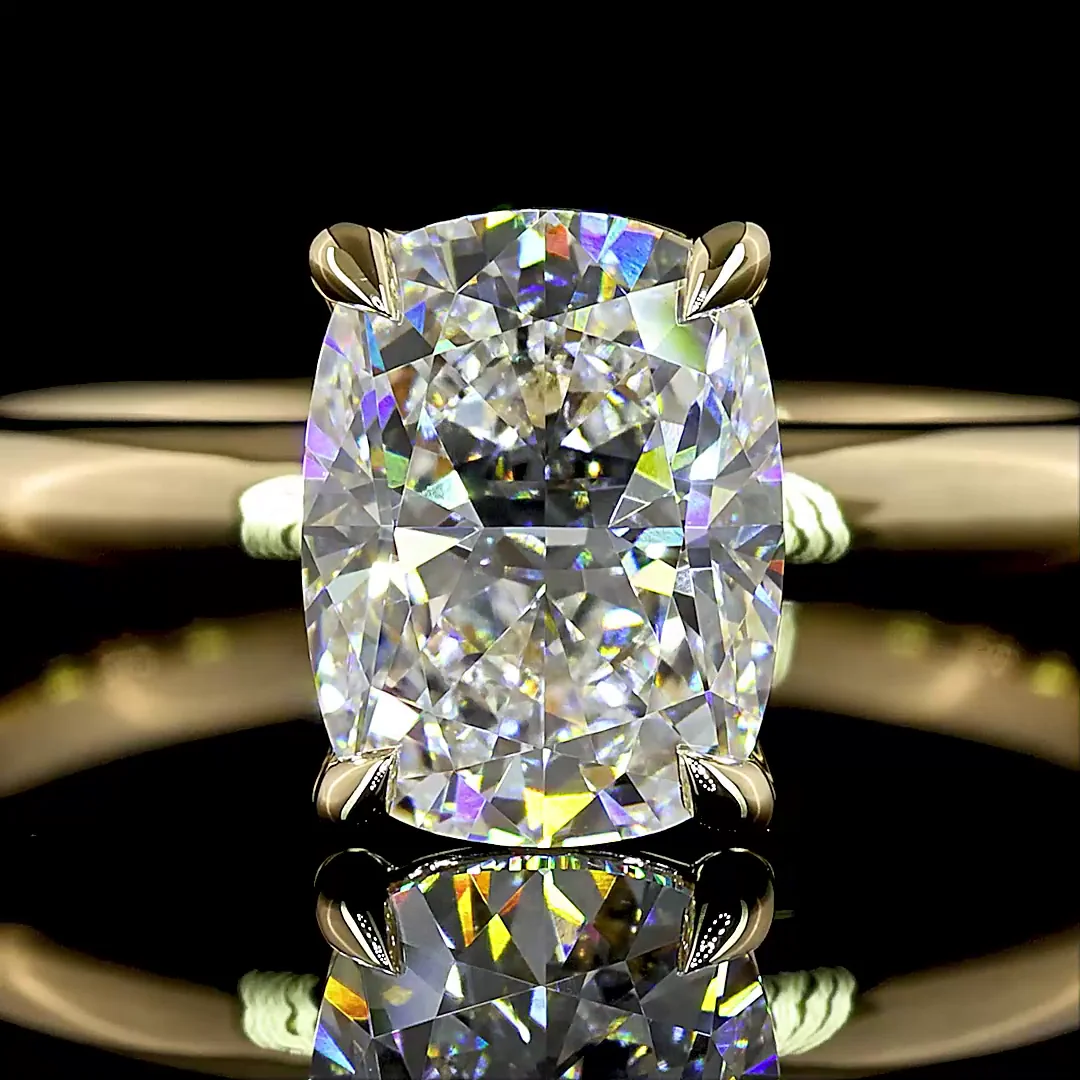 1.5 Cts 14k Yellow Gold Cushion Modified Shape Solitaire Ring - Image 3