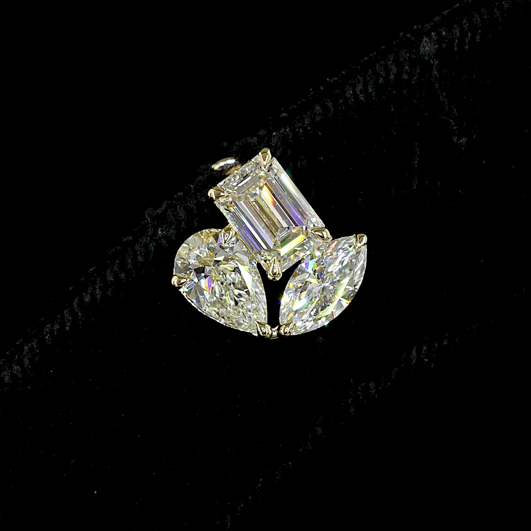 2.94 Cts 14k Yellow Gold Mix Shape Studs Earring - Image 3