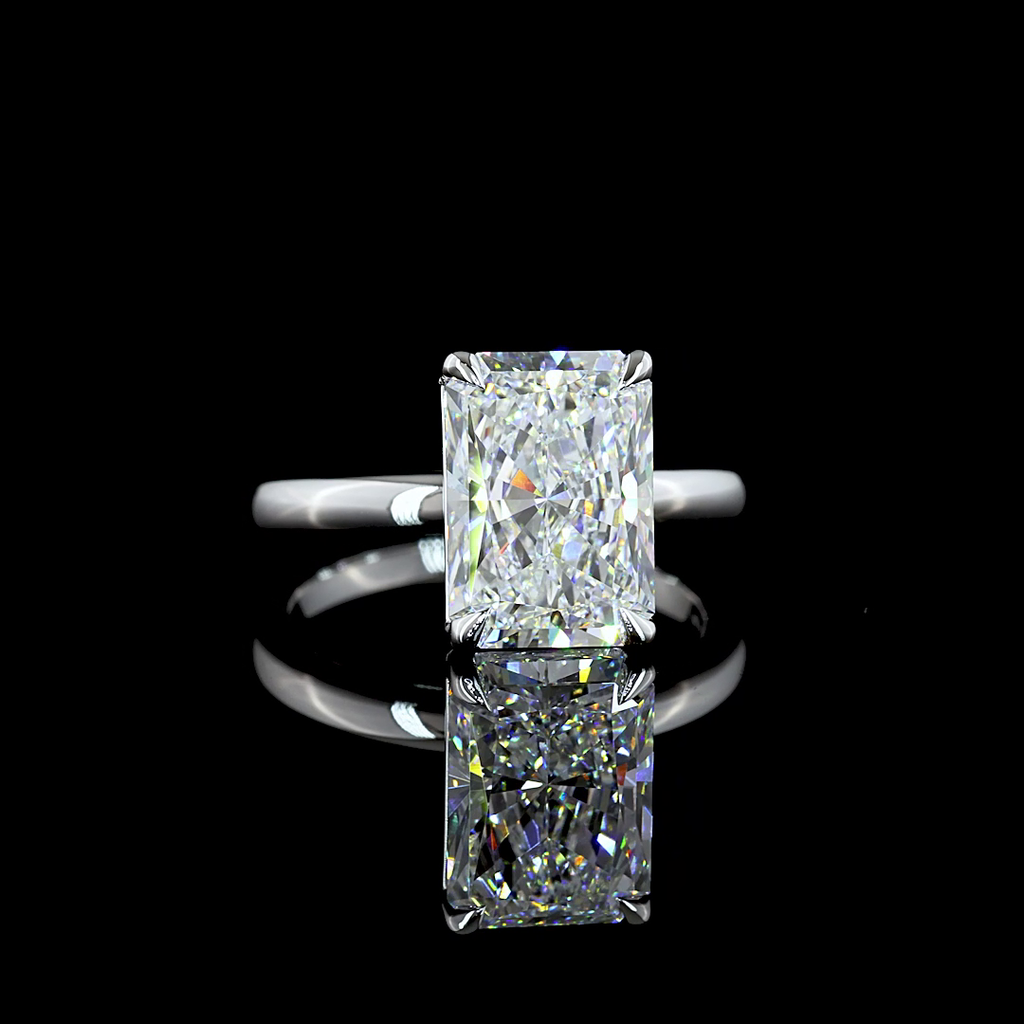 4.14 Cts 14k White Gold Radiant Shape Solitaire Ring - Video