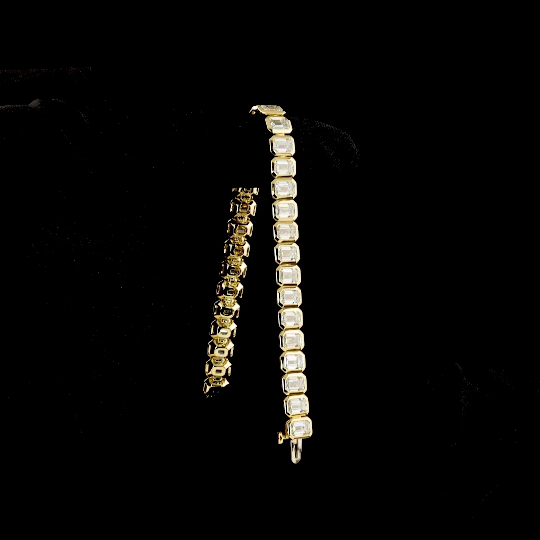 18.13 Cts 14k Yellow Gold Emerald Shape Tennis Bracelet - Image 3