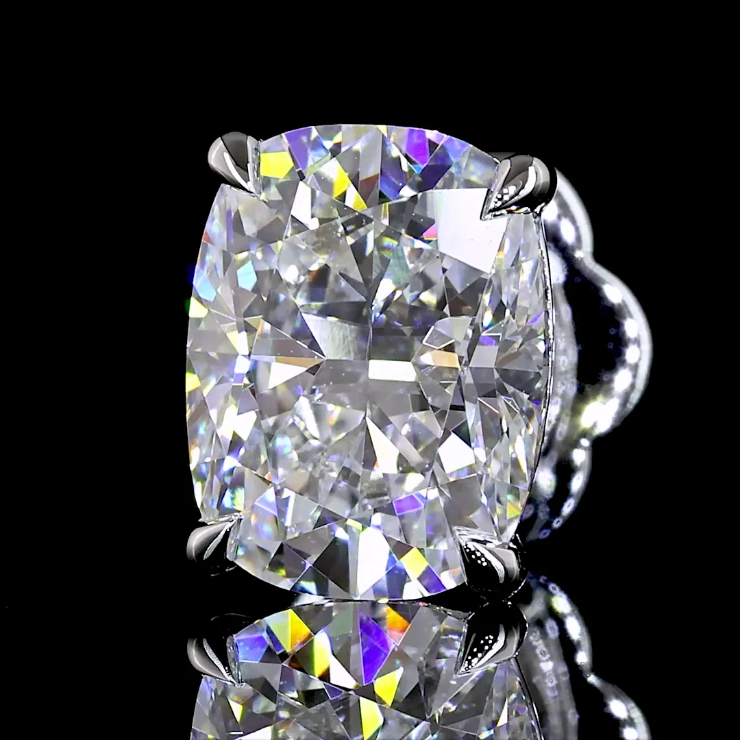 2.53 Cts 14k White Gold Cushion Brilliant Shape Studs Earring - Image 2