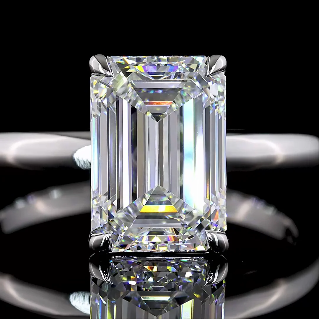 3.04 Cts 14k White Gold Emerald Shape Solitaire Ring - Image 3