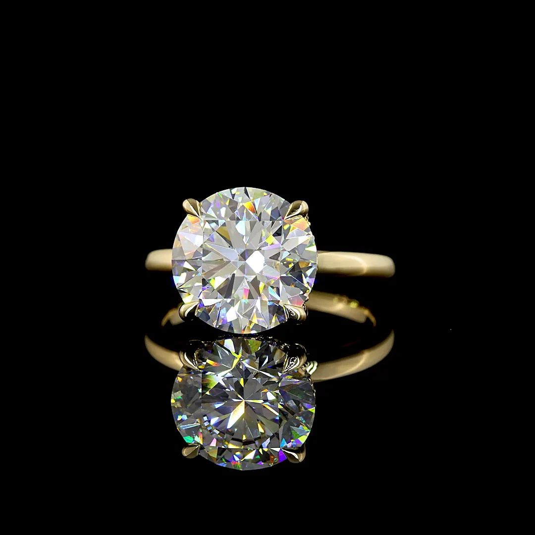5.25 Cts 14k Yellow Gold Round Shape Hidden Halo Ring - Video