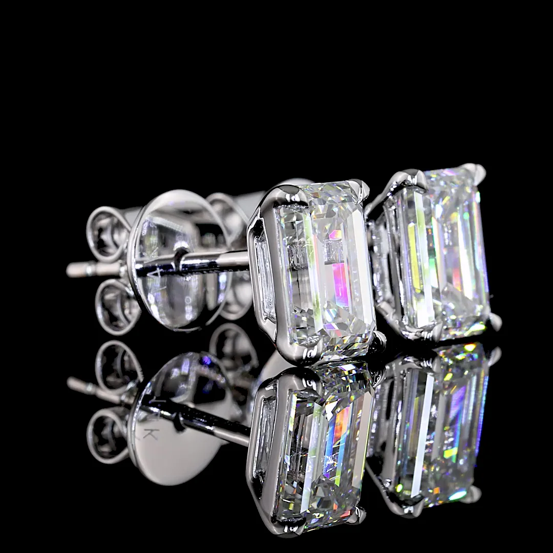 1.53 Cts 14k White Gold Emerald Shape Studs Earring - Image 3