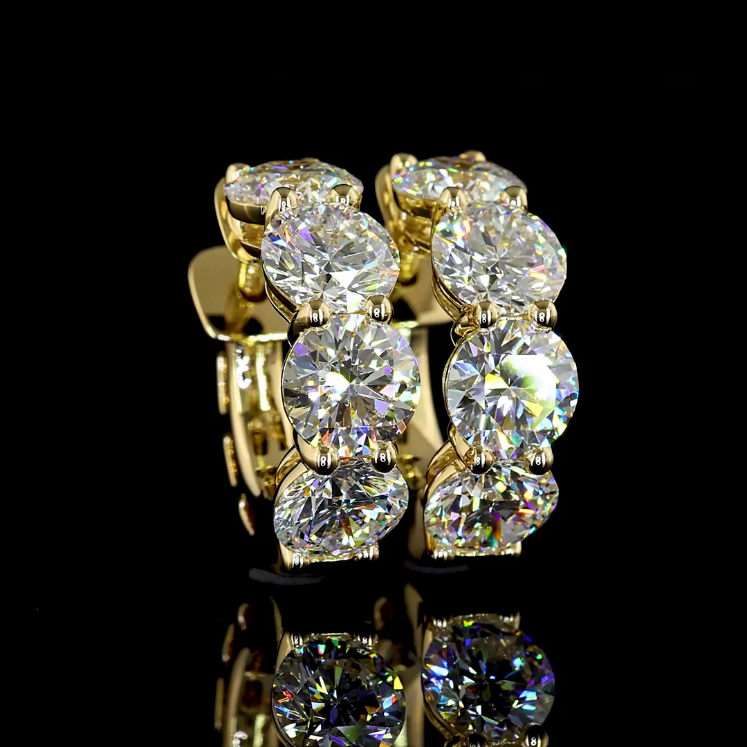 5 Cts 14k Yellow Gold Round Shape Huggies Earring - Video