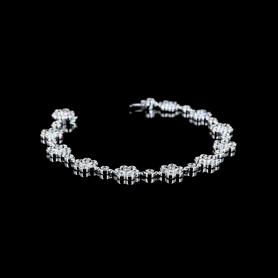 7.65 Cts 18k White Gold Round Shape Station Line Tennis Bracelet - Video