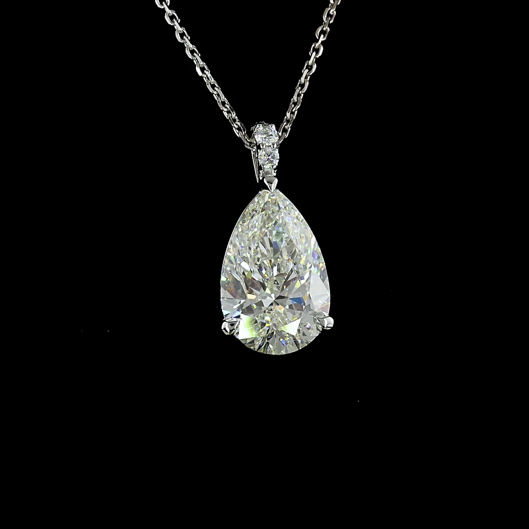 3.4 Cts 14k White Gold Pear Shape Pendant Pendant - Image 3