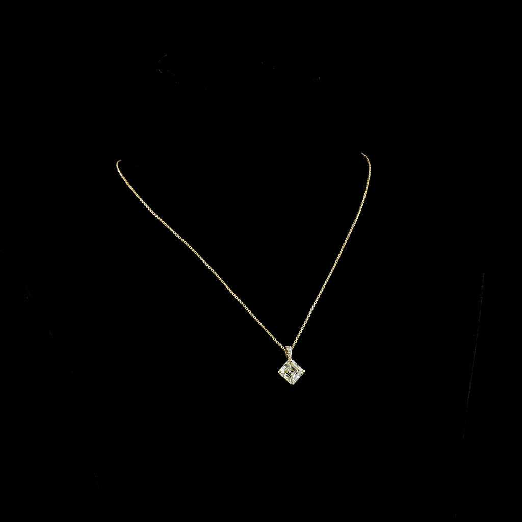 3.14 Cts 14k Yellow Gold Asscher Shape Pendant Pendant - Video