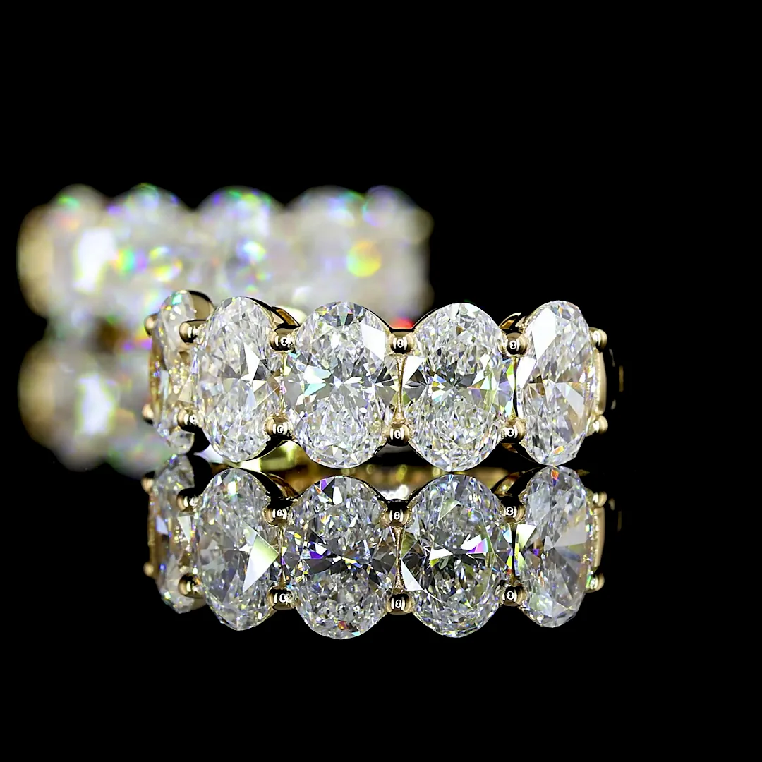 1.99 Cts 14k Yellow Gold Oval Shape Huggies Earring - Image 4